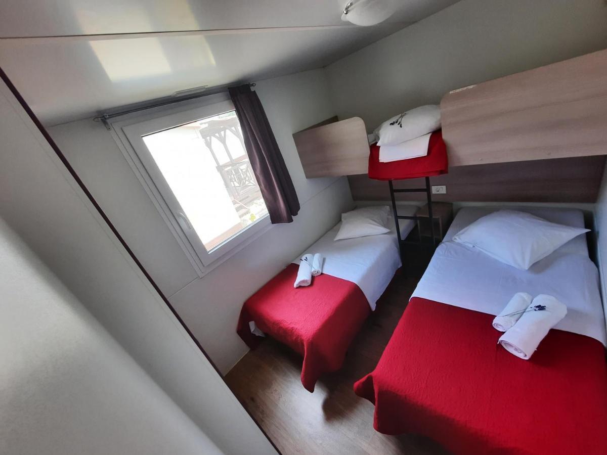 Kamp Rujno Ξενοδοχείο Starigrad Paklenica Εξωτερικό φωτογραφία