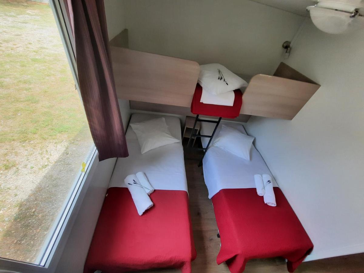 Kamp Rujno Ξενοδοχείο Starigrad Paklenica Εξωτερικό φωτογραφία