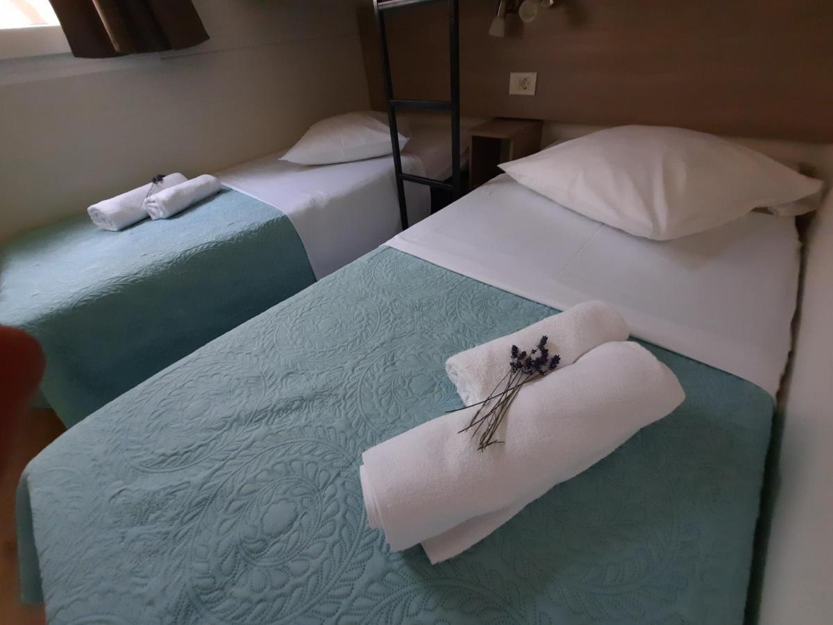 Kamp Rujno Ξενοδοχείο Starigrad Paklenica Εξωτερικό φωτογραφία